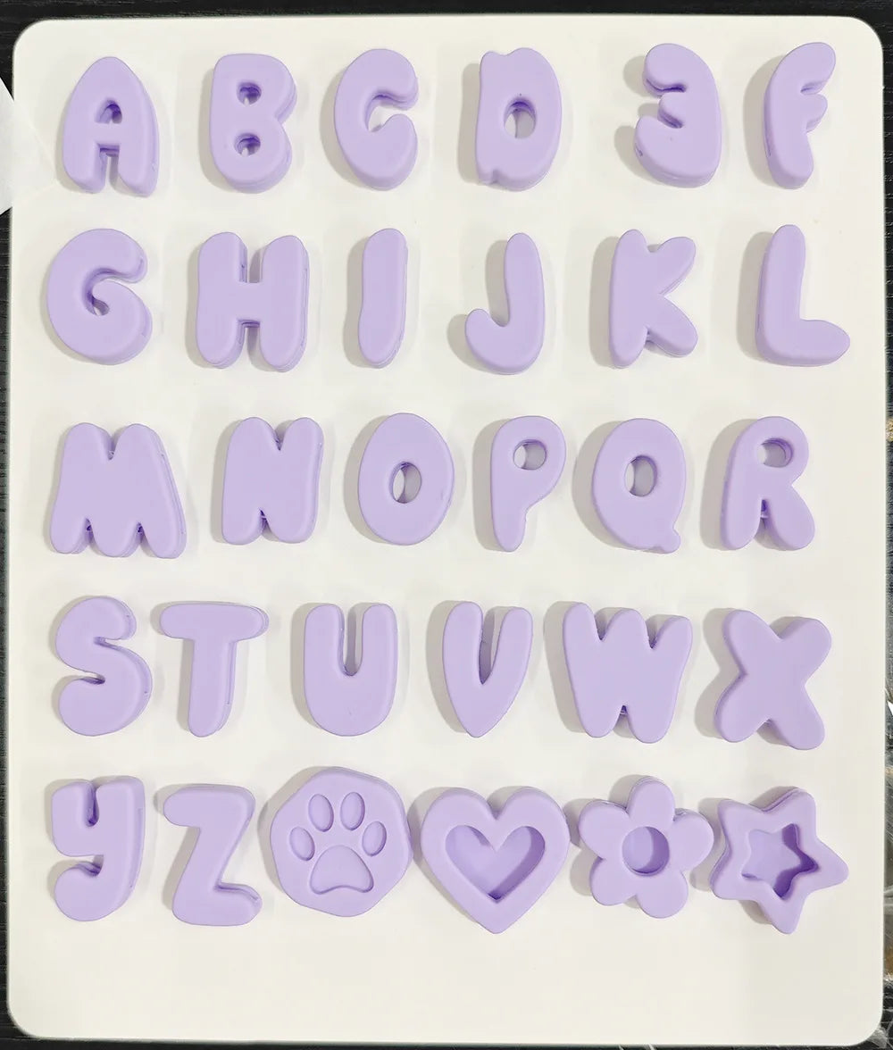 Full silicone name set: collar, leash and letters