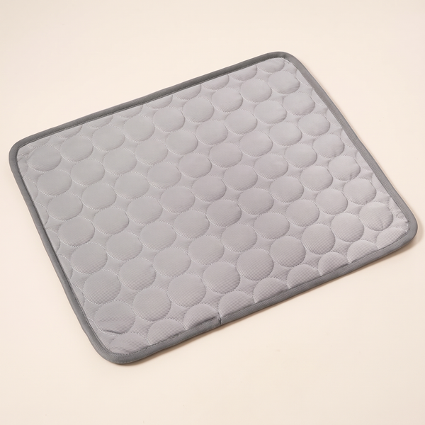 Dog cooling mat with quilted panels – Pawsome Plushies